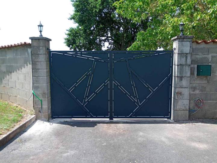 Installateur portail en métal Beaujeu