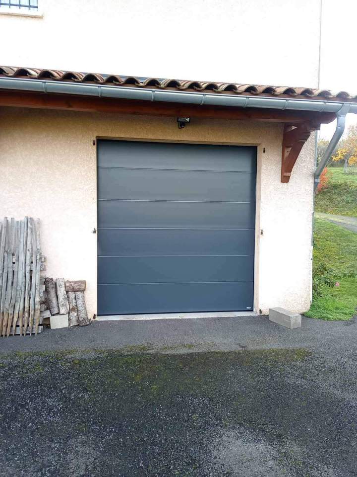 Des portes de garage sectionnelles parfaitement bien installées